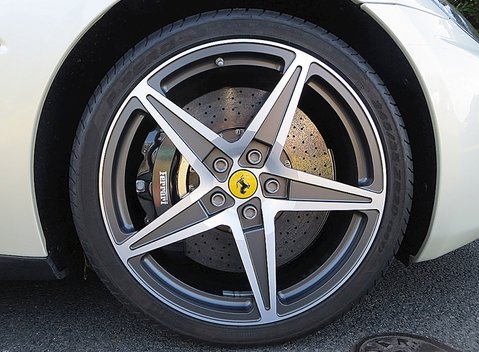 Ferrari California 6