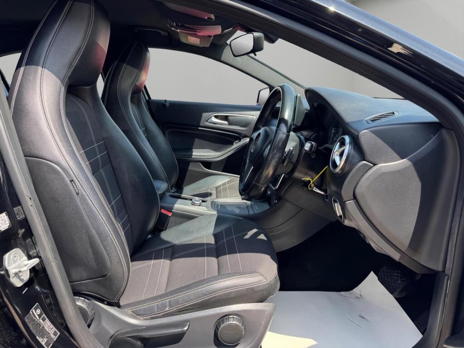 2014 Mercedes-Benz A Class — image 12