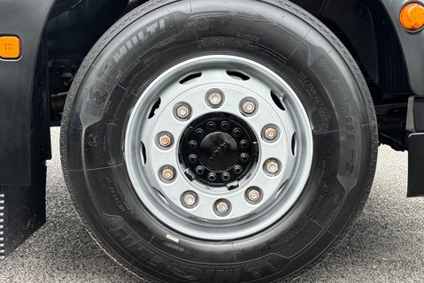 MAN TGM 18.290 4X2 Hiab Hook Loader 28