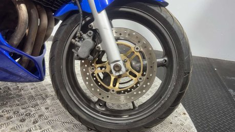 Honda CB 2002 42K 600CC COMMUTER PROJECT BIKE SPARES OR REPAIR 19