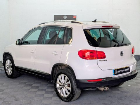 Volkswagen Tiguan 2.0 TDI BlueMotion Tech Match DSG 4WD Euro 5 (s/s) 5dr 8