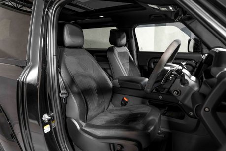 Land Rover Defender 90 V8. NOW SOLD. SIMILAR REQUIRED. PLEASE CALL 01903 254800. 15