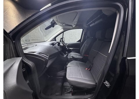 Ford Transit Connect 1.5 TDCi 200 Limited Panel Van 5dr Diesel Manual L1 H1 (119 g/km, 118 bhp) 43