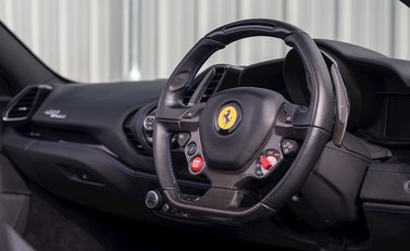 Ferrari 488 Spider 13