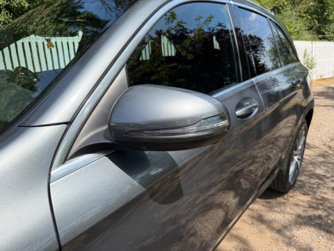 Mercedes-Benz GLC GLC 250 4MATIC AMG LINE 52