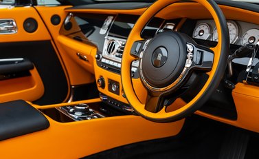 Rolls-Royce Dawn 13