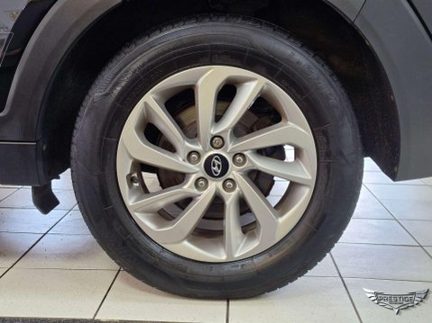 Hyundai TUCSON 1.7 CRDi Blue Drive SE Nav Euro 6 (s/s) 5dr 68