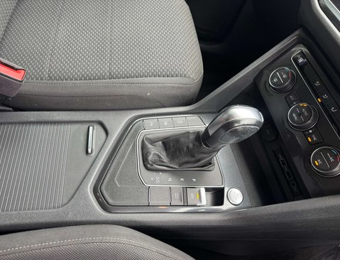 Volkswagen Tiguan Allspace 2.0 TDI Match SUV 5dr Diesel DSG Euro 6 (s/s) (150 ps) 41