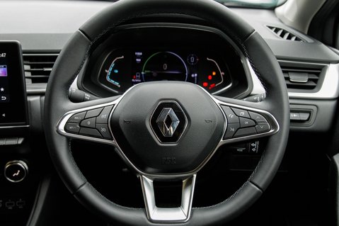 Renault Captur TECHNO E-TECH 20