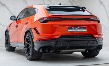 Lamborghini Urus PERFORMANTE 10