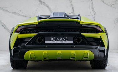 Lamborghini Huracan Sterrato 8