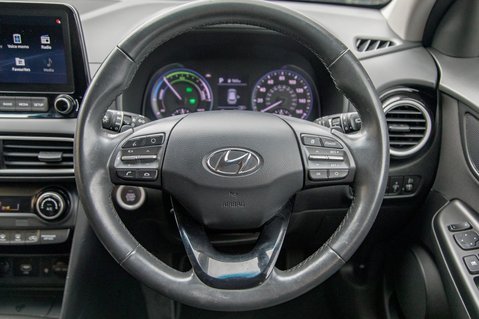 Hyundai KONA GDI PREMIUM 14