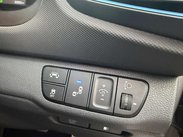 Hyundai IONIQ 1.6 IONIQ Premium SE FHEV Semi-Auto 5dr 26