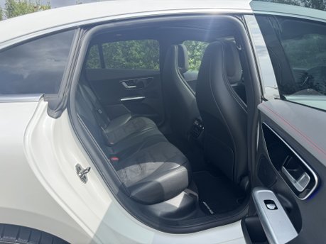 Mercedes-Benz EQE EQE 300 AMG Line Premium Auto Electric 89 KWH Battery PAN ROOF/VAT Q 27