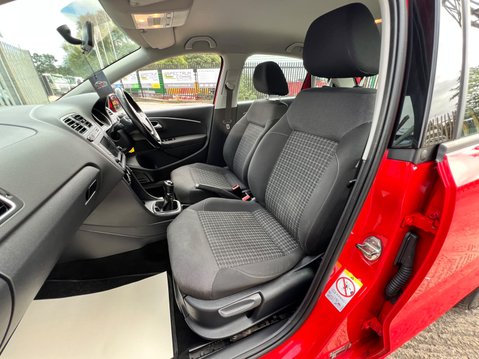 Volkswagen Polo SE 56