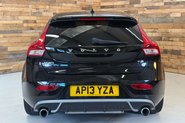 Volvo V40 2.0 T5 R-Design Pro Hatchback 5dr Petrol Auto Euro 6 (s/s) (245 ps) 5