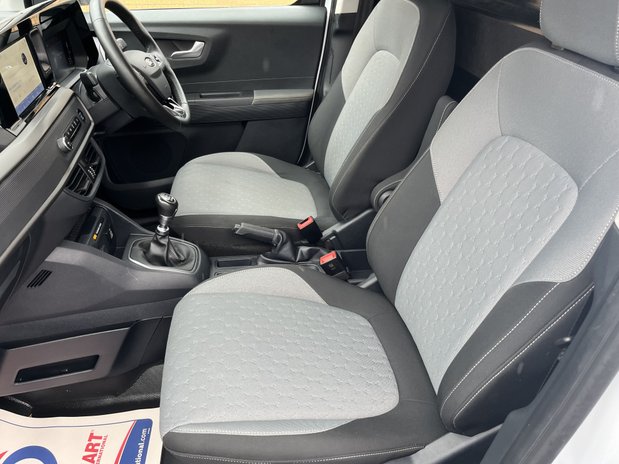 Ford Transit Courier Transit Courier 1.5 EcoBlue Limited Van 24
