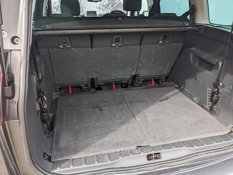 Peugeot 5008 BLUE HDI S/S ALLURE 19