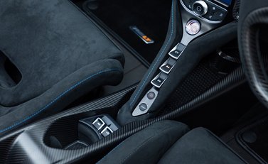 McLaren 765LT Spider 19