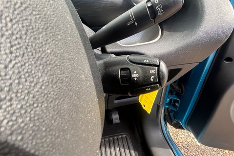 Citroen C3 Picasso EXCLUSIVE HDI.. ONLY £35 ROAD TAX.. STUNNING COLOUR.. VERY SPACIOUS 10