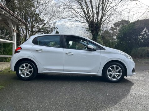 Peugeot 208 ACTIVE 15