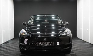 Tesla Model Y  Performance Enhanced Autopilot Auto Park & Summon Solid Black 1 Owner 8