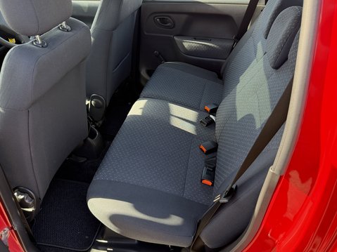 Suzuki Wagon R 1.3 GL 5dr 30