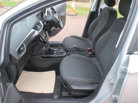 Vauxhall Corsa 1.4i ecoTEC SE Nav Euro 6 5dr 20