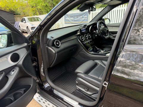 Mercedes-Benz GLC 2.1 GLC250d AMG Line G-Tronic+ 4MATIC Euro 6 (s/s) 5dr 51