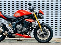 Triumph Speed Triple Speed Triple RS 1160 7