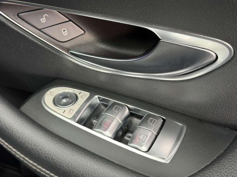 Mercedes-Benz E Class 2.0 E220d AMG Line (Premium) Coupe 2dr Diesel G-Tronic+ Euro 6 (s/s) (194 p 42