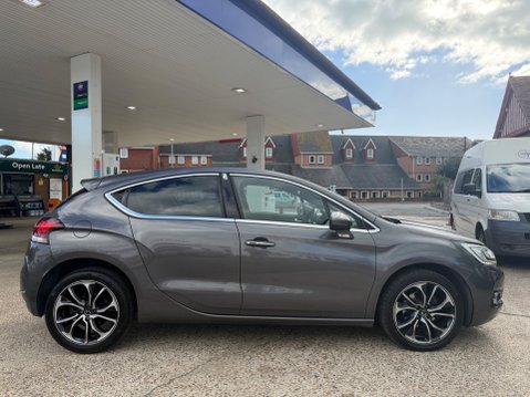 DS DS 4 BLUEHDI PRESTIGE S/S 4