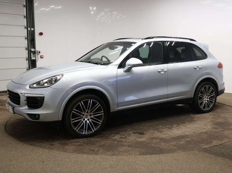 Porsche Cayenne 3.0 Cayenne D Platinum Edition V6 Tiptronic S A 4WD 5dr 17