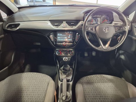 Vauxhall Corsa 1.4 Corsa SE Nav 5dr 12