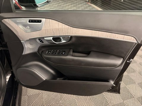 Volvo XC90 2.0h T8 Recharge 18.8kWh Ultimate Bright Auto 4WD Euro 6 (s/s) 5dr 32