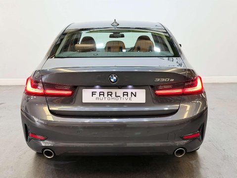 BMW 3 Series 2.0 330e 12kWh Sport Pro Saloon 4dr Petrol Plug-in Hybrid Auto Euro 6 (s/s) 21