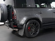 Land Rover Defender 2.0 P400e 15.4kWh X-Dynamic HSE SUV 5dr Petrol Plug-in Hybrid Auto 4WD Euro 31