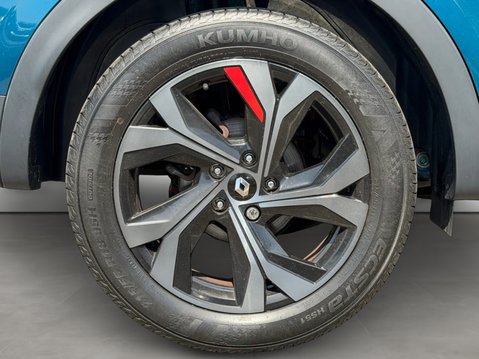 Renault Arkana 1.6 E-TECH Hybrid 145 R.S. Line 5dr Auto 11