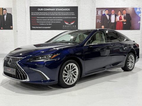 Lexus Es 300H TAKUMI 10