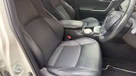 Toyota Rav4 2.5 VVT-h GPF Dynamic SUV 5dr Petrol Hybrid CVT Euro 6 (s/s) (218 ps) 5