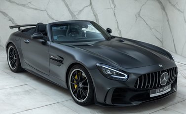 Mercedes-Benz AMG GT R Roadster 18