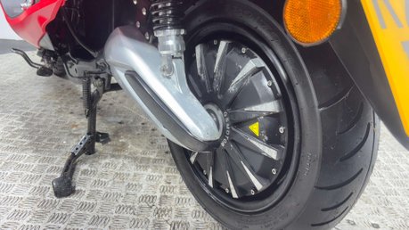 Sakura EV 3000 2024 48 MILES GOOD WORKING ELECTRIC SCOOTER 22