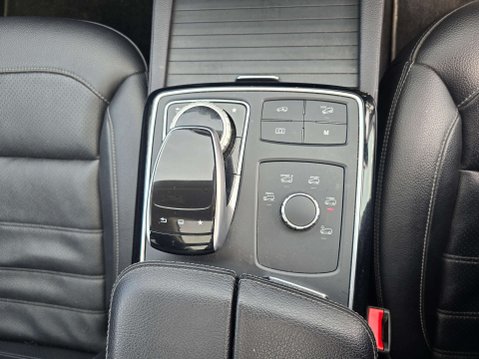 Mercedes-Benz GLE 3.0 GLE 450 AMG Premium 4Matic Auto 4WD 5dr 62