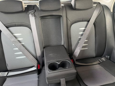 Kia Ceed 1.6 CRDi 2 Auto Euro 5 5dr 11