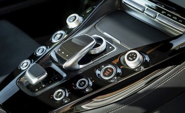 Mercedes-Benz AMG GT R GT R 18