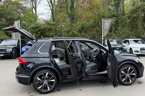 Volkswagen Tiguan R-LINE TDI DSG - RARE LEATHER INTERIOR - APPLE CAR PLAY -CAMERA 22