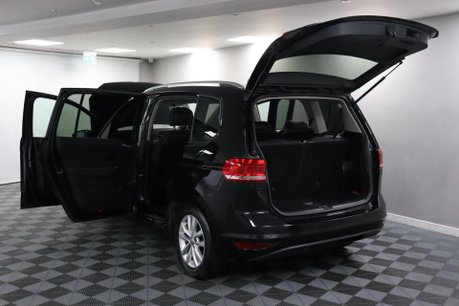 Volkswagen Touran SE FAMILY TDI BLUEMOTION TECHNOLOGY DSG 21
