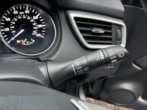 Nissan Qashqai 1.2 DIG-T n-tec+ 2WD Euro 6 (s/s) 5dr 26
