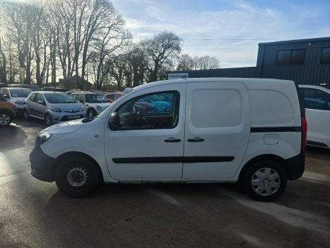 Mercedes-Benz Citan 109 CDI 9