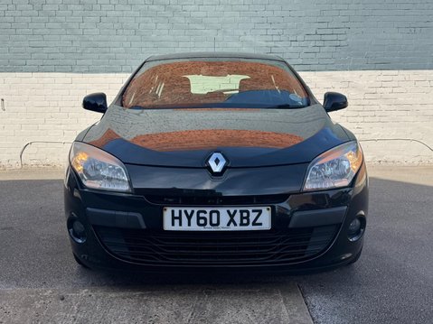 Renault Megane 1.6 16V Dynamique TomTom Euro 5 5dr 2